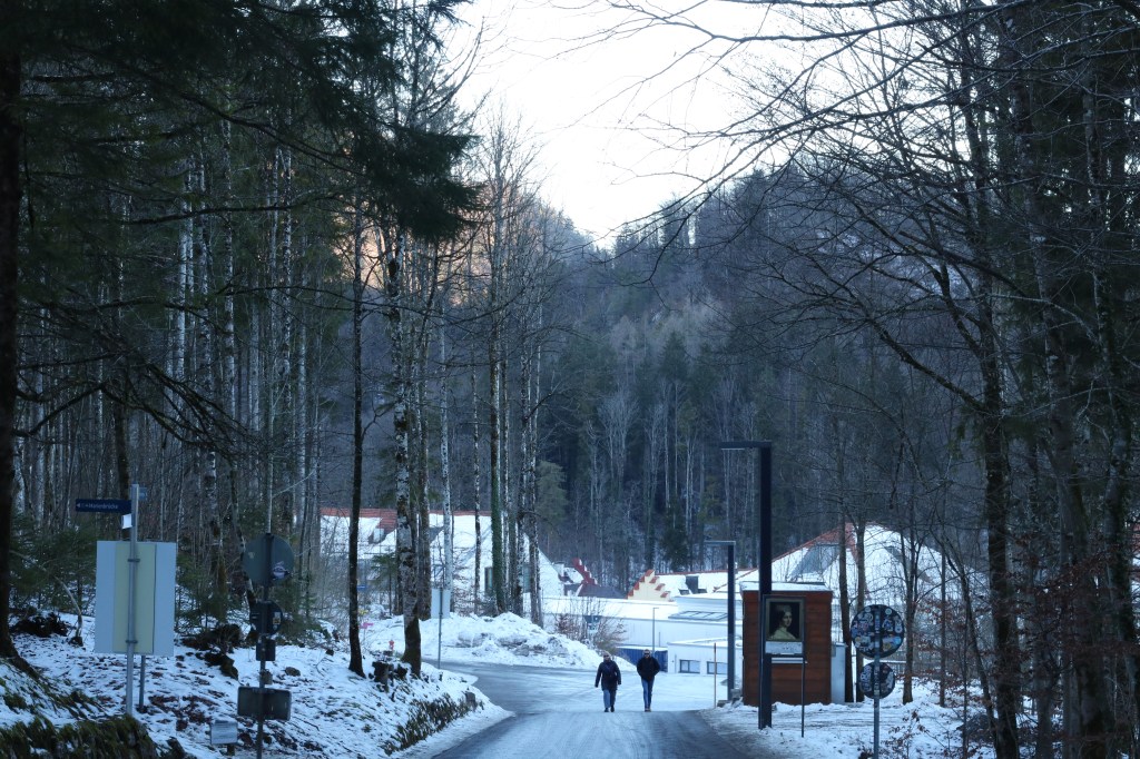 BURADA BİR YAZI OLDUĞUNU HAYAL&nbsp;EDİN